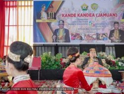 Peringatan HUT Sultra Di Kota Bau-Bau Dimeriahkan Acara Kande-Kandea