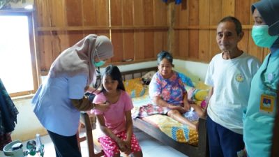 Kunjungi Warga Terdampak, PT Vale Buka Posko Tambahan Di Hari ke-10 Pasca Kebocoran Minyak