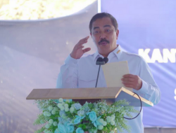 Peletakan Batu Pertama Kantor Imigrasi Morowali, Menteri Agus Tegaskan Minta Bupati Bentuk Satgas