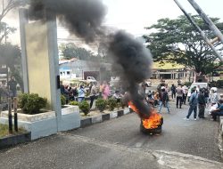 GRD Morowali Orasi di DPRD, Tuntut Enam Poin Terhadap PT HM